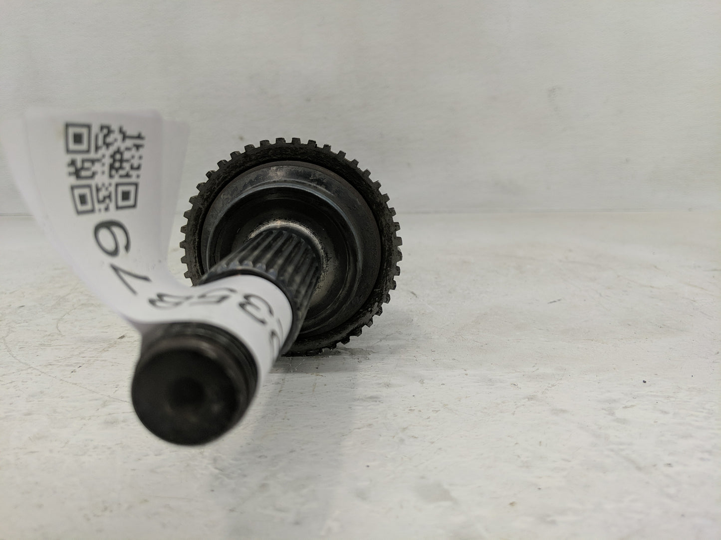 2008-2012 Ford Escape Axle Shaft Front Driver Cv C/v - Oemusedautoparts1.com