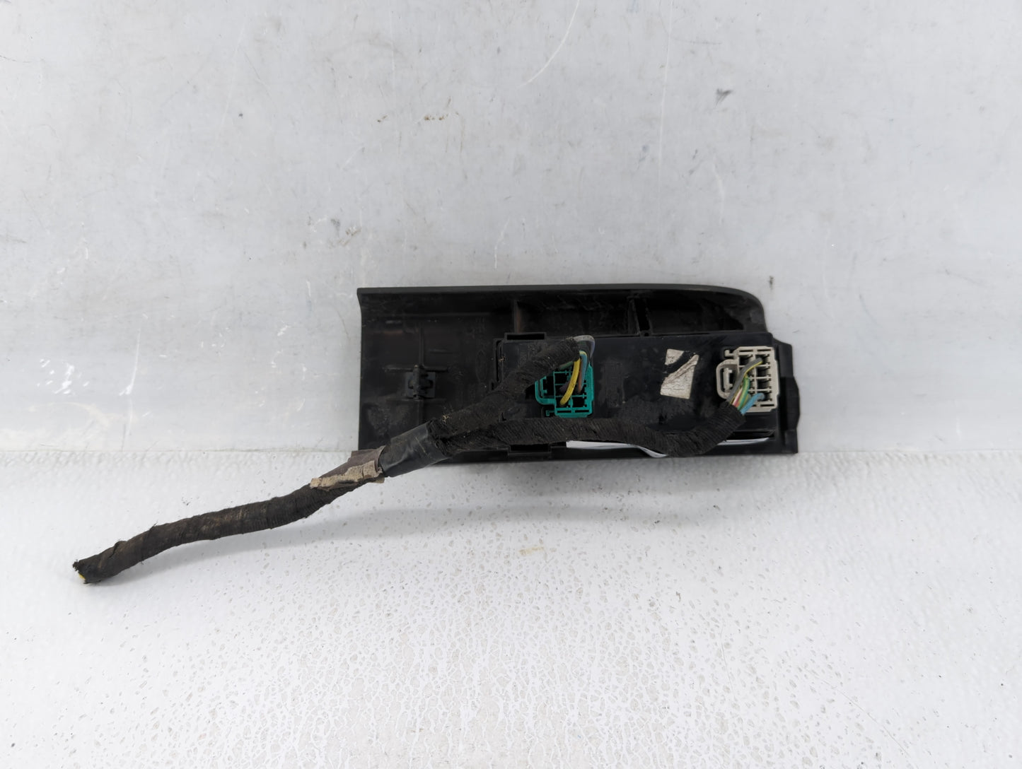 2008-2012 Ford Escape Master Power Window Switch Replacement Driver Side Left P/N:8S435423879 Fits Fits 2008 2009 2010 2011
