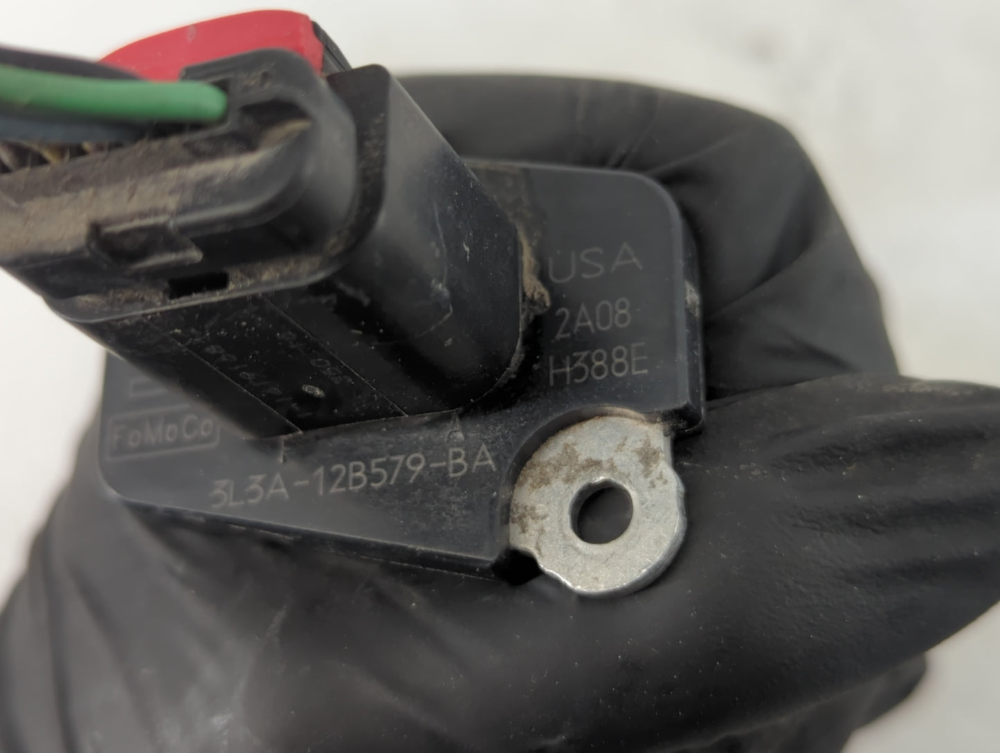 2005-2012 Ford Escape Mass Air Flow Meter Maf - Oemusedautoparts1.com