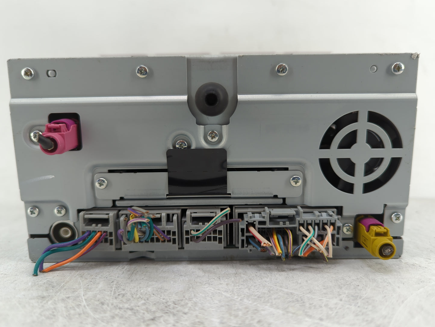 2012 Ford Expedition Radio AM FM Cd Player Receiver Replacement P/N:QX3702UA Fits OEM Used Auto Parts - Oemusedautoparts1.co