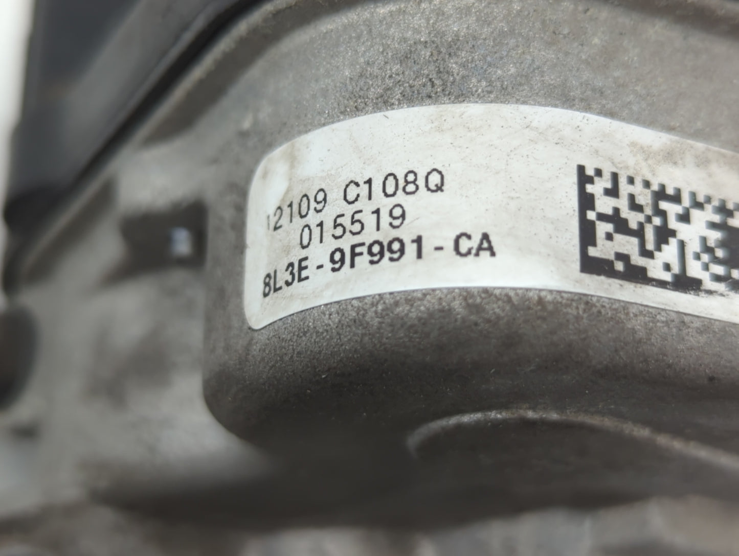 2012 Ford Expedition Throttle Body P/N:8L3E-9F991-CA Fits Fits 2010 2011 2013 2014 OEM Used Auto Parts - Oemusedautoparts1.c