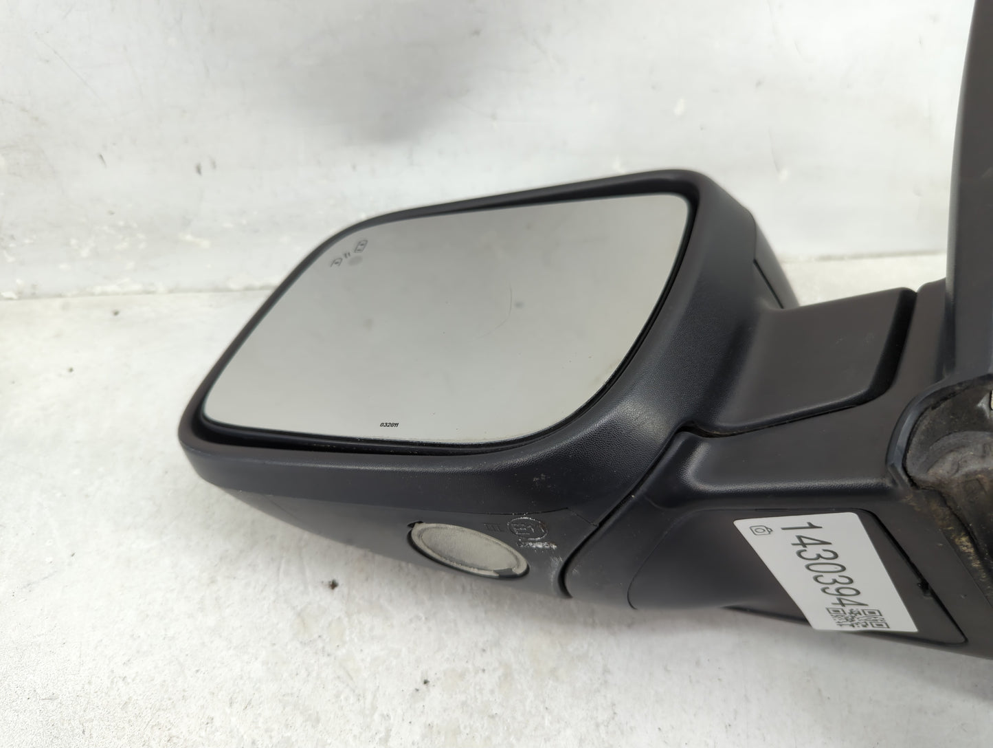 2011-2015 Ford Explorer Driver Side View Mirror - Left Door Mirror OEM Used - Oemusedautoparts1.com