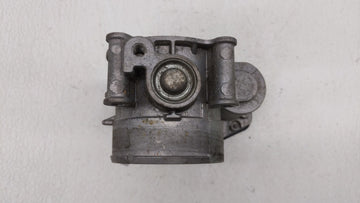 2011-2019 Ford Explorer Throttle Body P/N:AT4E-9F991-EM AT4E-9F991-EL Fits Fits 2011 2012 2013 2014 2015 2016 2017 2018 2019 OEM Used Auto Parts