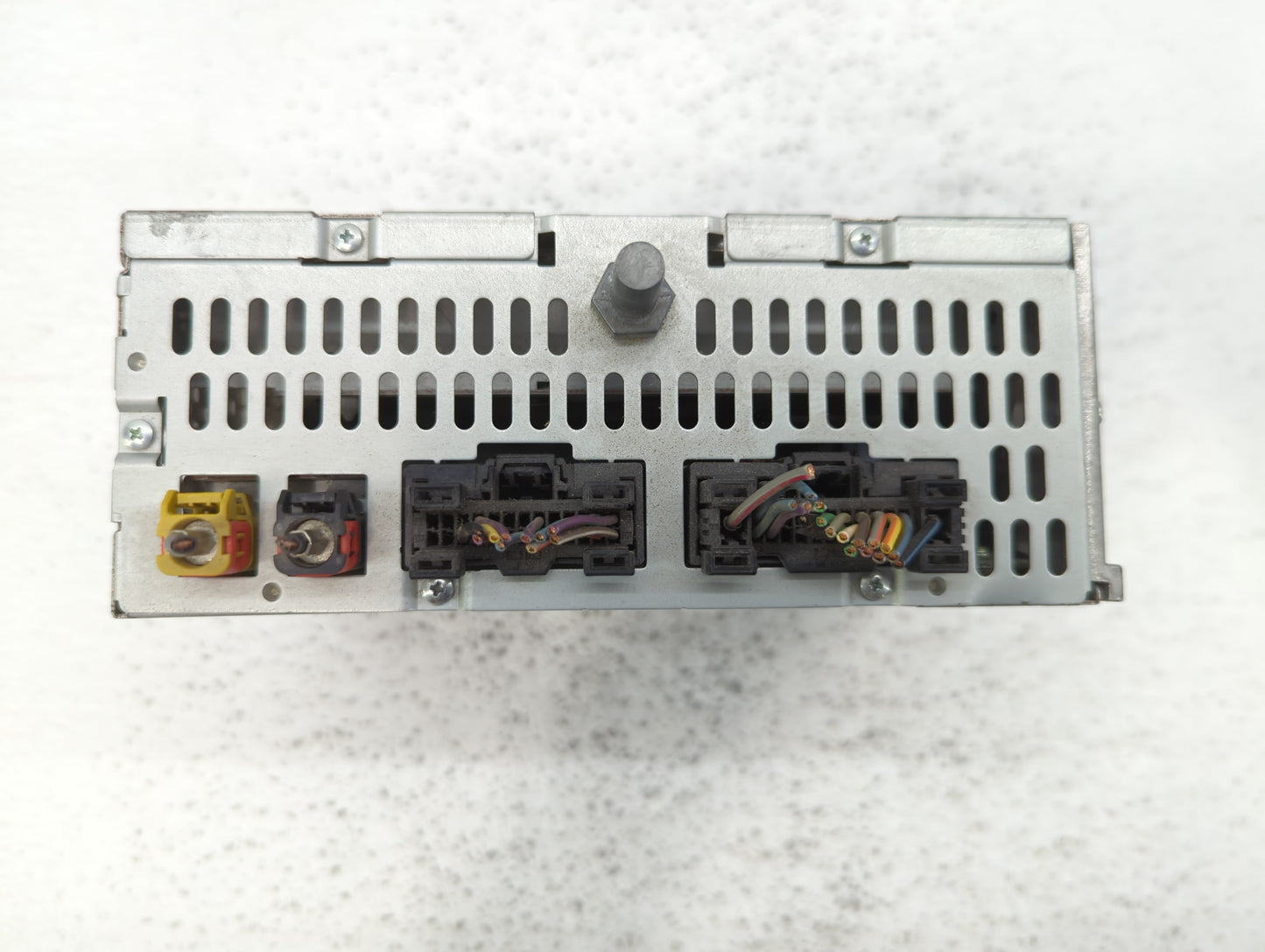 2012 Ford Explorer Radio AM FM Cd Player Receiver Replacement P/N:CB5T-19C107-BC CB5T-19C107-BB Fits OEM Used Auto Parts - O