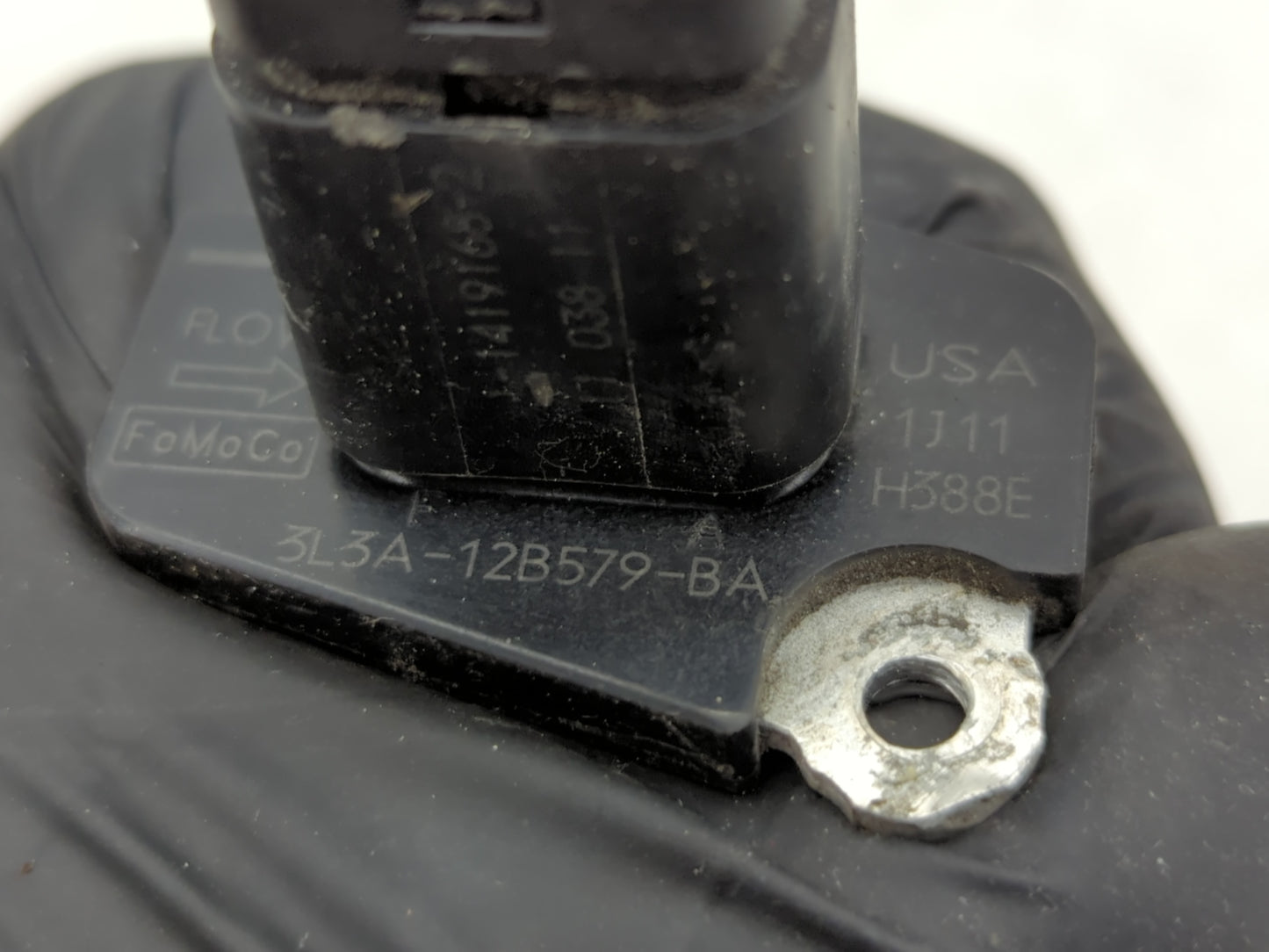 2004-2012 Ford Explorer Mass Air Flow Meter Maf - Oemusedautoparts1.com