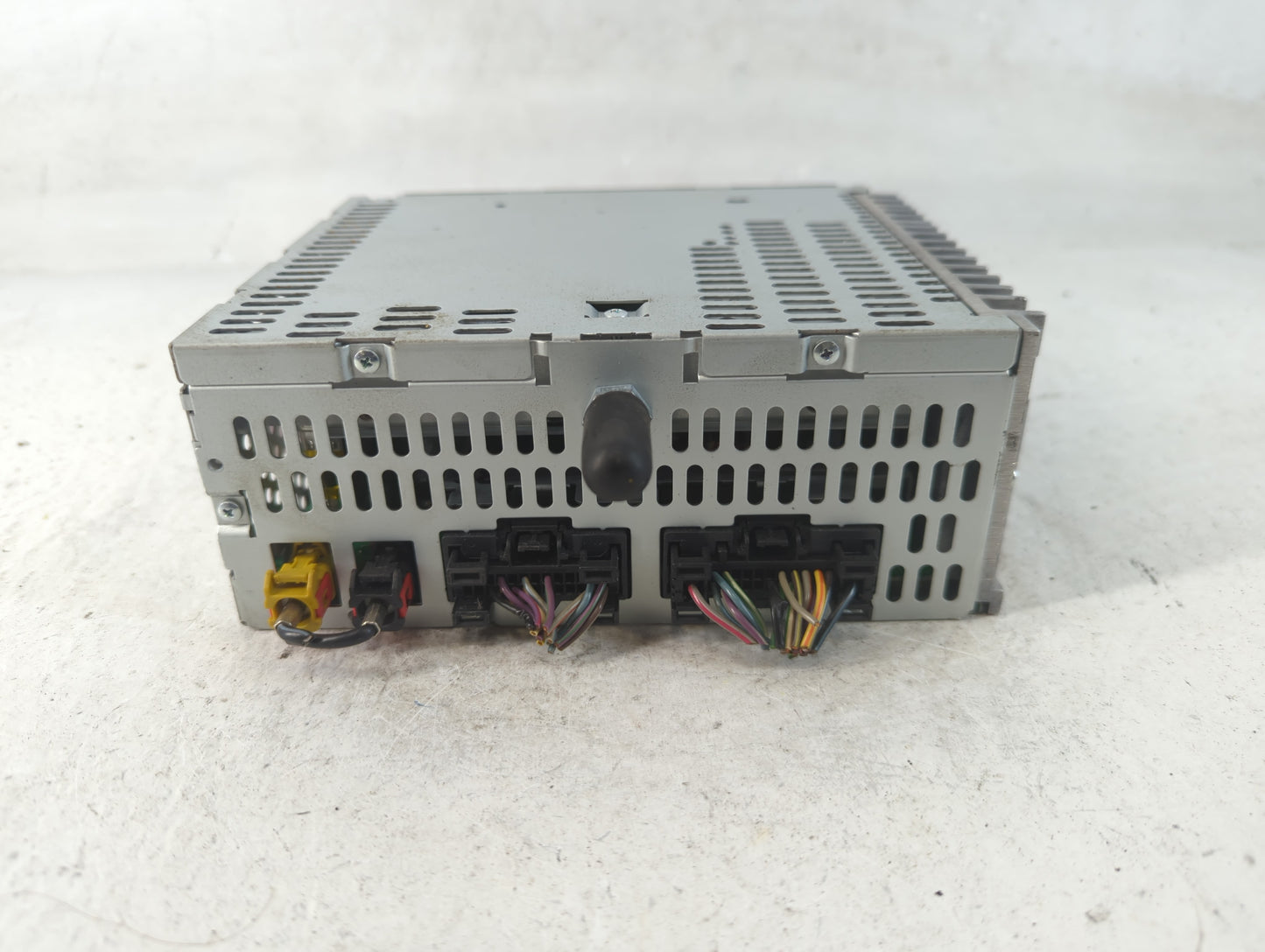 2012 Ford Explorer Radio AM FM Cd Player Receiver Replacement P/N:CB5T-19C107-BC Fits OEM Used Auto Parts - Oemusedautoparts
