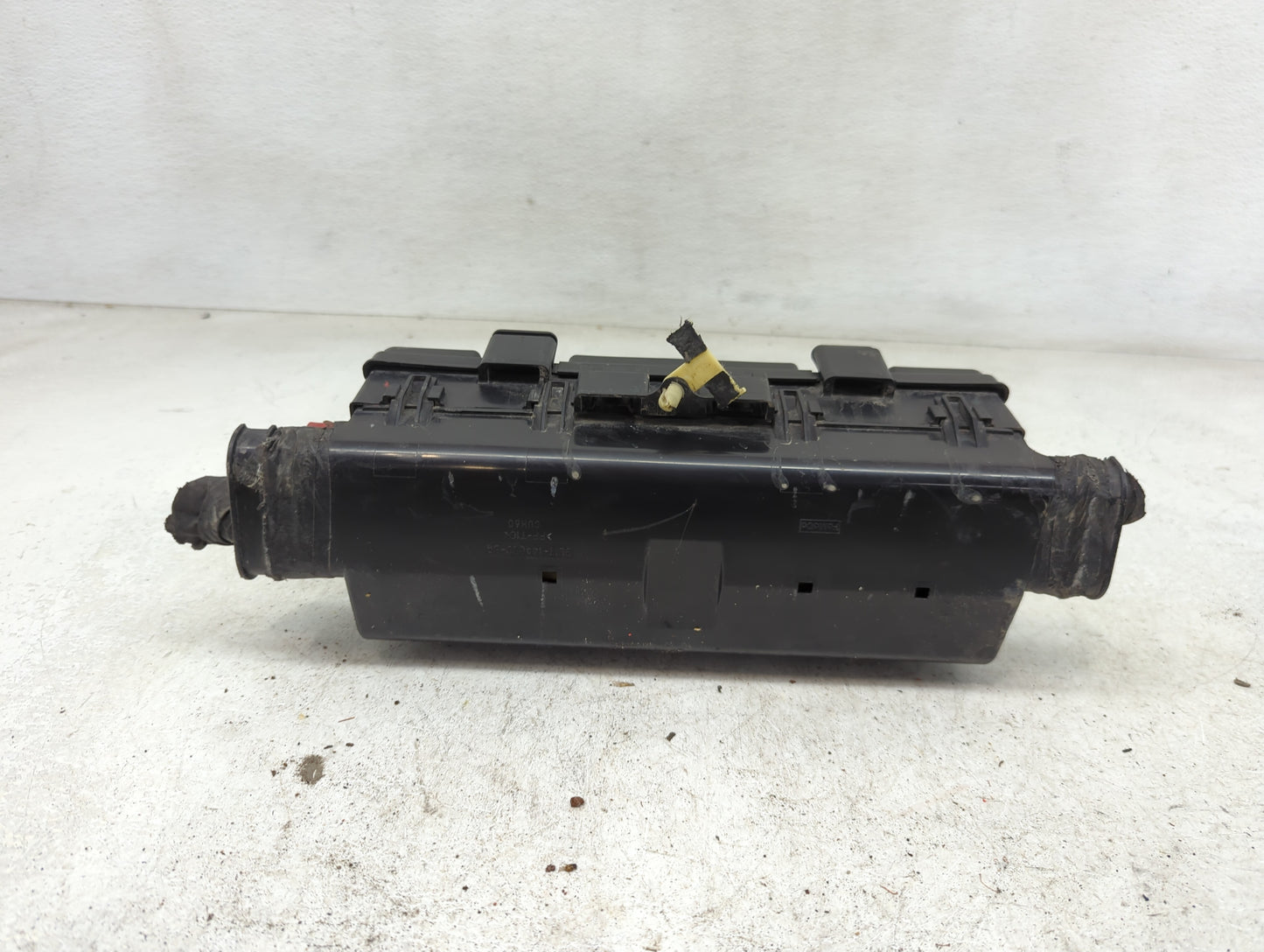 2011-2014 Ford F-150 Fusebox Fuse Box Panel Relay Module P/N:9L1T-14A003-AA 9L1T-14A003-BA Fits Fits 2011 2012 2013 2014 OEM