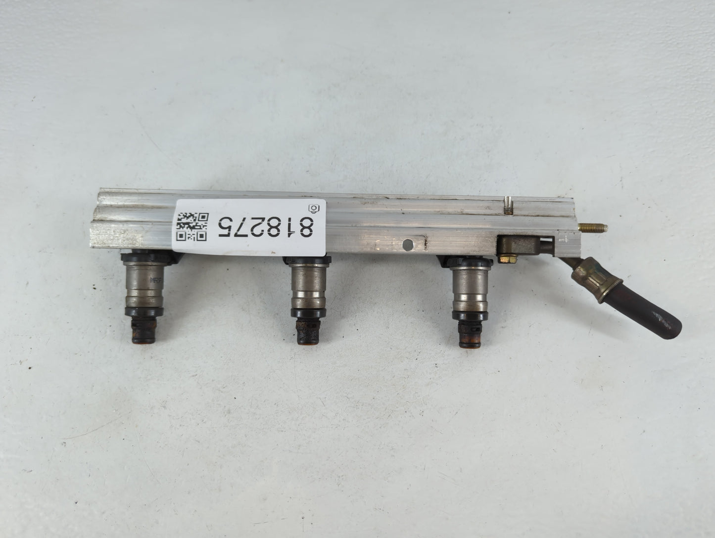 2012 Ford Fiesta Fuel Injectors P/N:P8CA2R2-255276 Fits OEM Used Auto Parts - Oemusedautoparts1.com