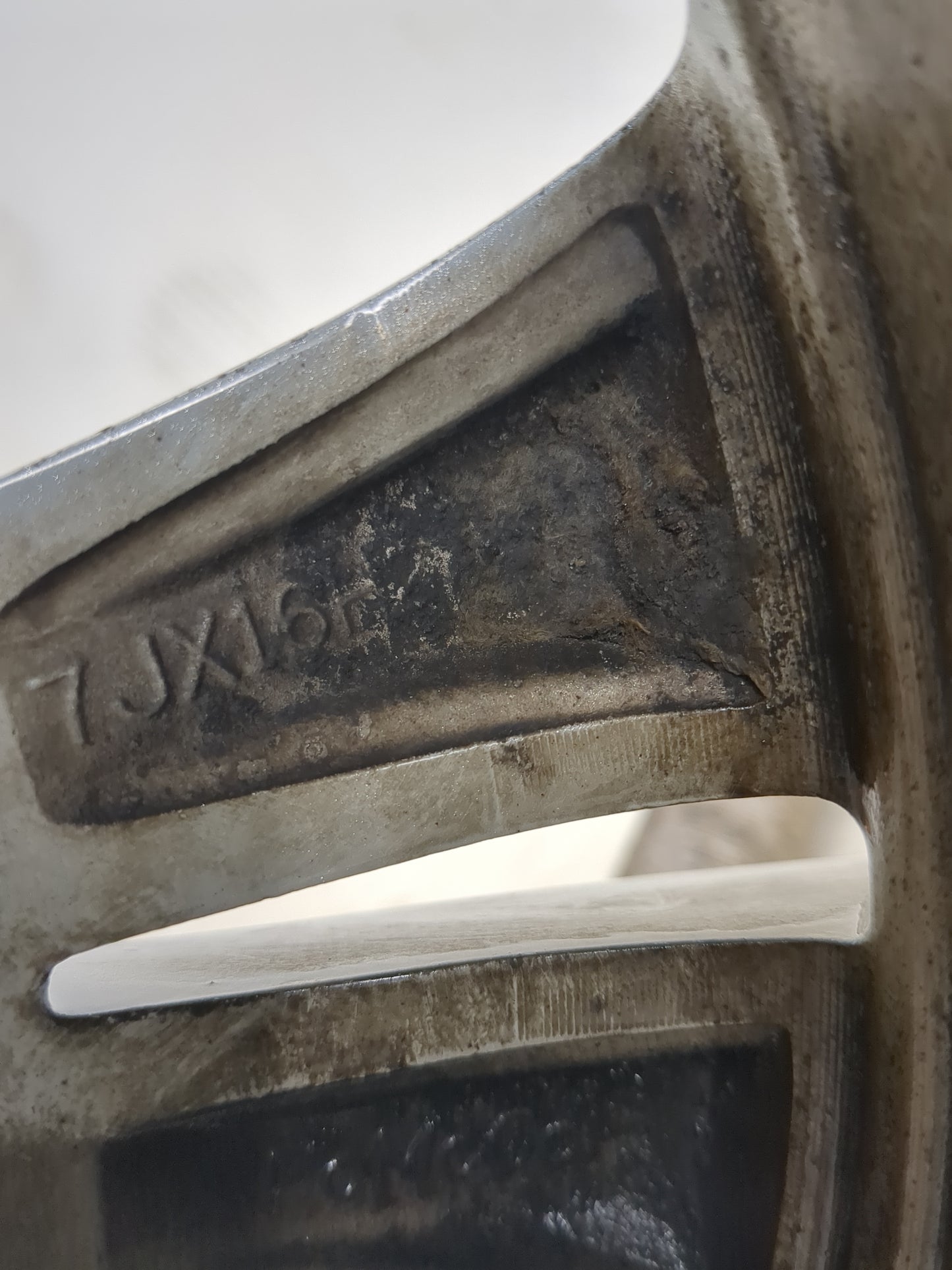 2012-2014 Ford Focus Oem Wheel Rim 1264378 - Oemusedautoparts1.com