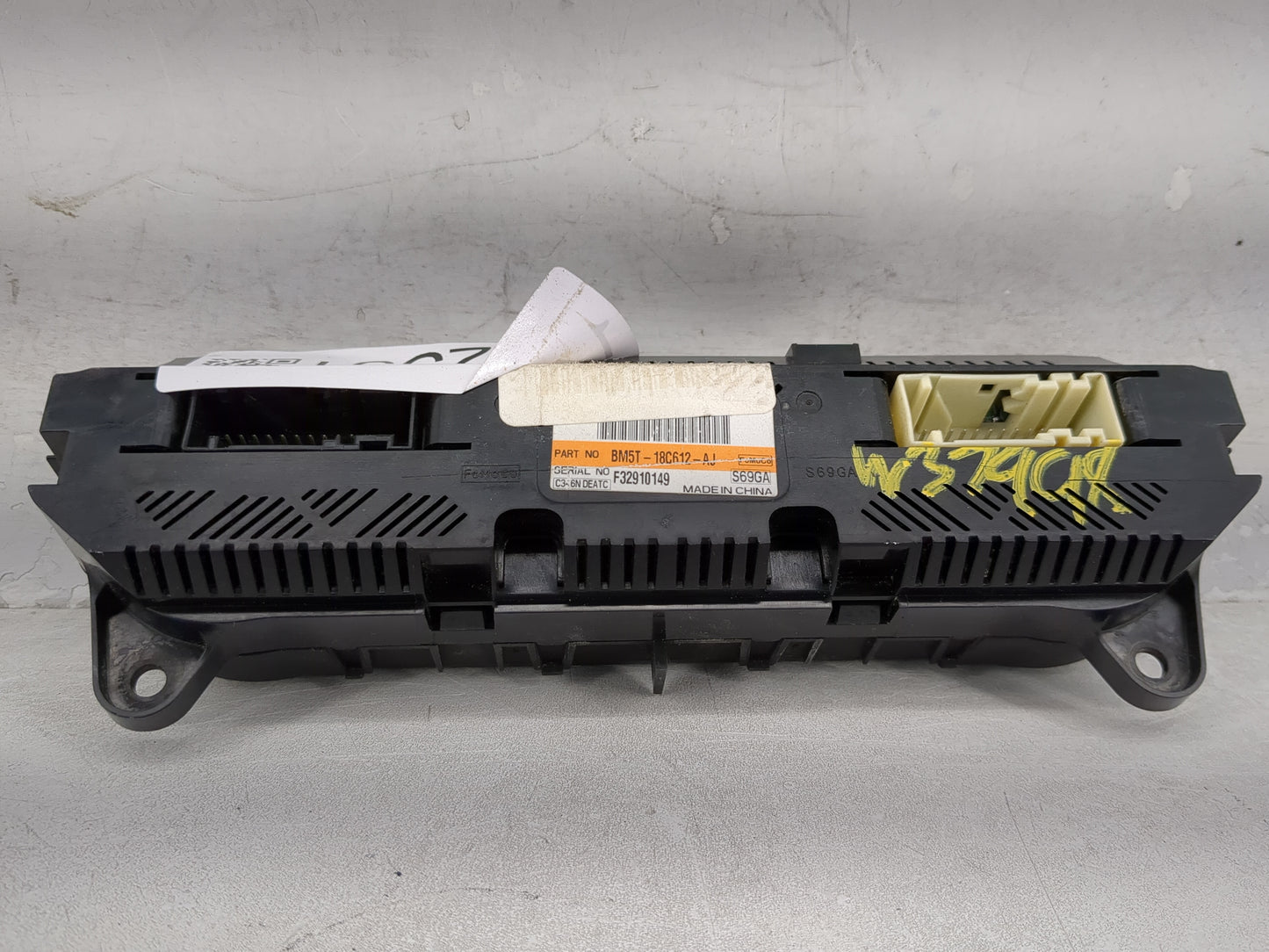 2012 Ford Focus Climate Control Module Temperature AC/Heater Replacement P/N:BM5T-18C612-AJ F32910149 Fits OEM Used Auto Par