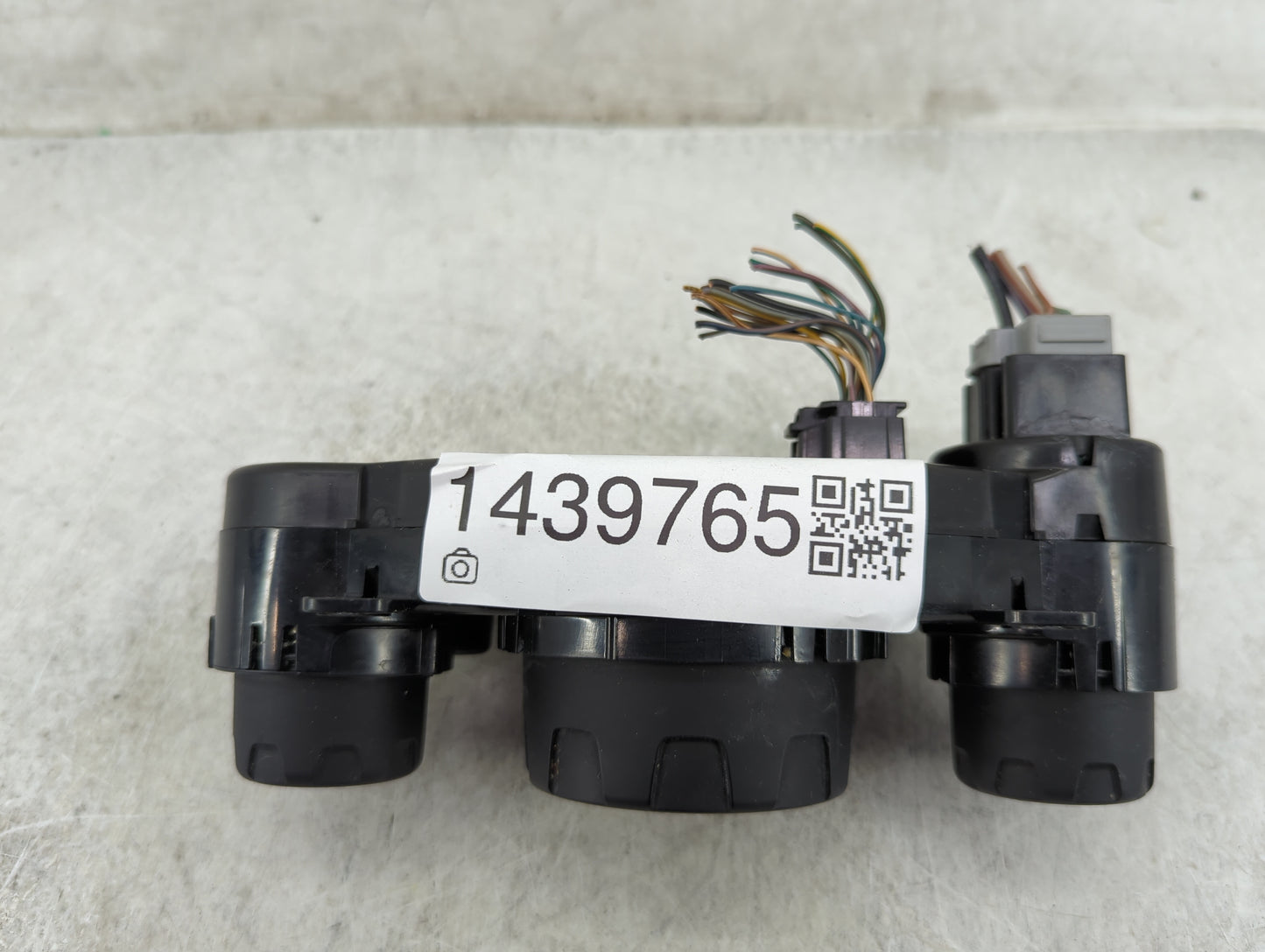 2012 Ford Focus Climate Control Module Temperature AC/Heater Replacement P/N:D2BT19980AF Fits Fits 2014 2015 2016 2017 2018