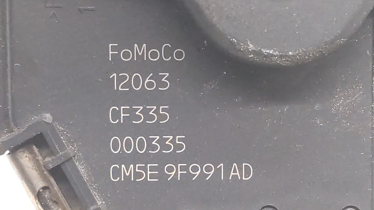 2012-2013 Ford Focus Throttle Body P/N:CM5E-9F991-AD CM5E-9F991-AC Fits Fits 2012 2013 2014 2015 2016 2017 OEM Used Auto Par