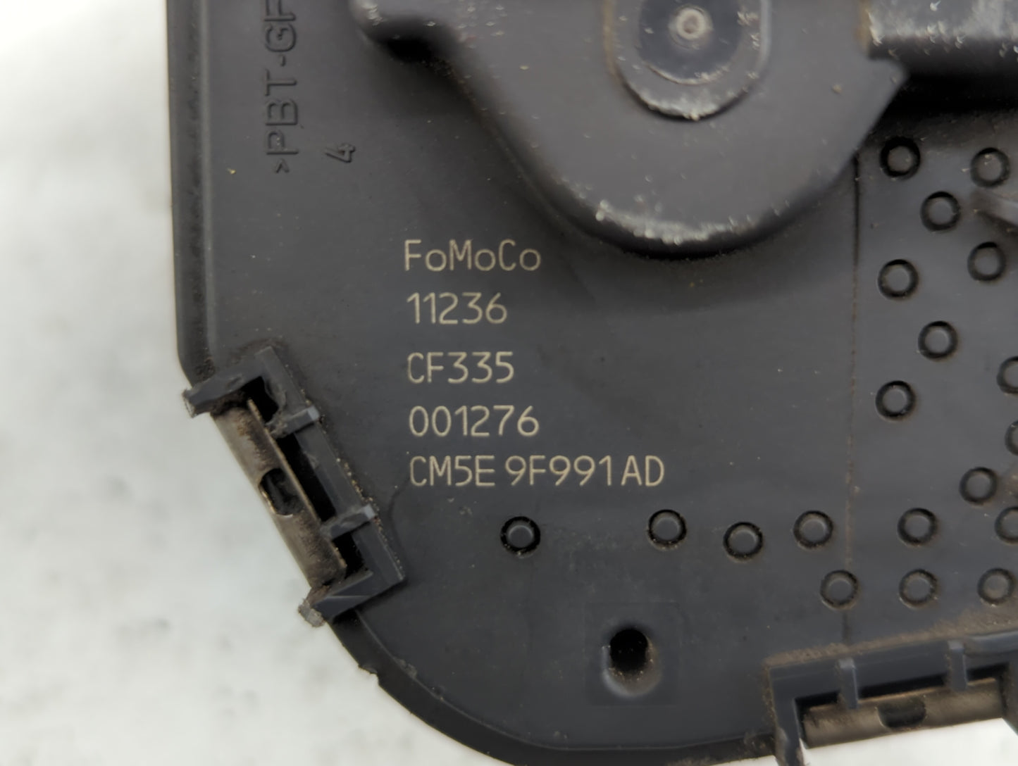 2012-2013 Ford Focus Throttle Body P/N:DS7E-9F991-BB CM5E-9F991-AD, CM5E-9F991-AC Fits Fits 2012 2013 2014 2015 2016 2017 OE