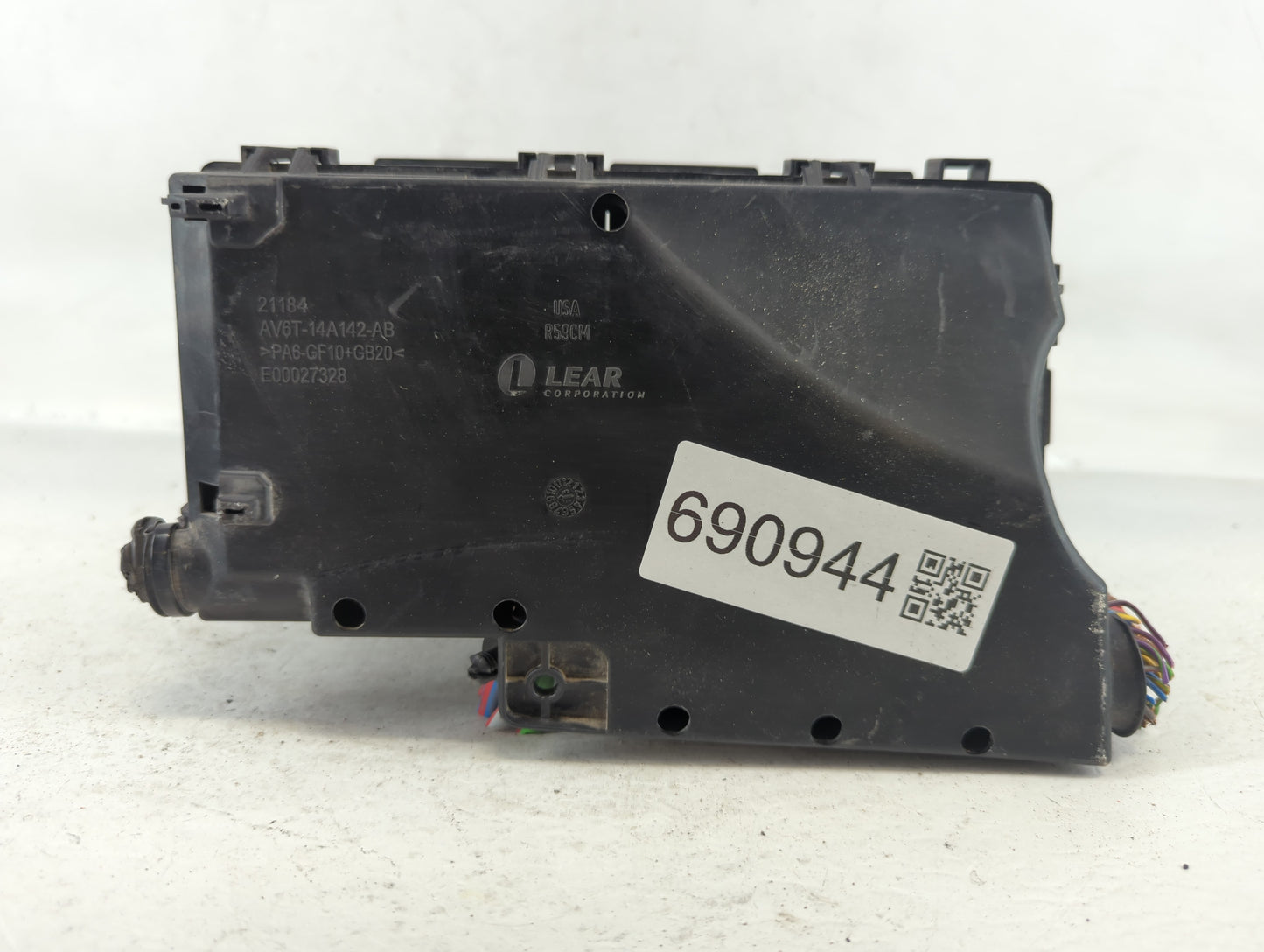 2012-2014 Ford Focus Fusebox Fuse Box Panel Relay Module P/N:5B0Q10107 AV6T-14A067-AC Fits Fits 2012 2013 2014 OEM Used Auto