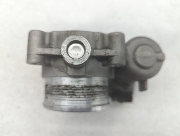 2012-2013 Ford Focus Throttle Body P/N:CMSE 9F991AD Fits Fits 2012 2013 2014 2015 2016 2017 OEM Used Auto Parts