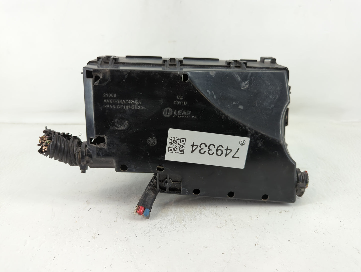 2012-2014 Ford Focus Fusebox Fuse Box Panel Relay Module P/N:AV6T-14A076-AB 19197 000 001 Fits Fits 2012 2013 2014 OEM Used