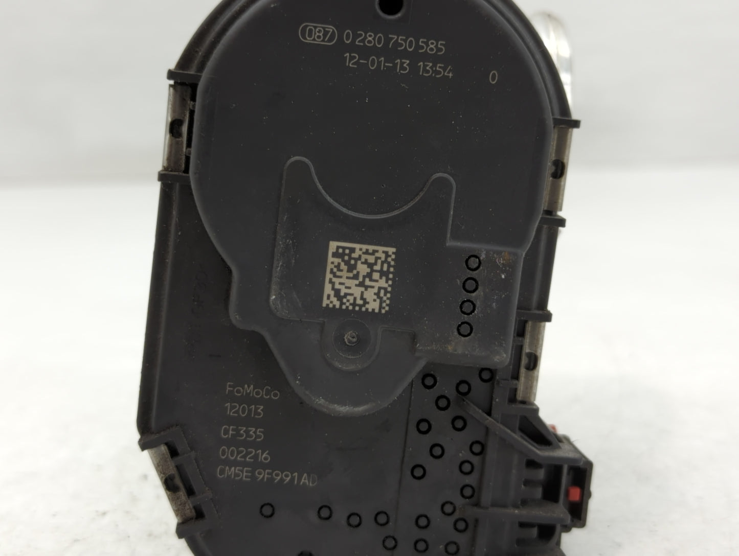 2012-2013 Ford Focus Throttle Body P/N:0 280 750 585 Fits Fits 2012 2013 2014 2015 2016 2017 OEM Used Auto Parts - Oemusedau