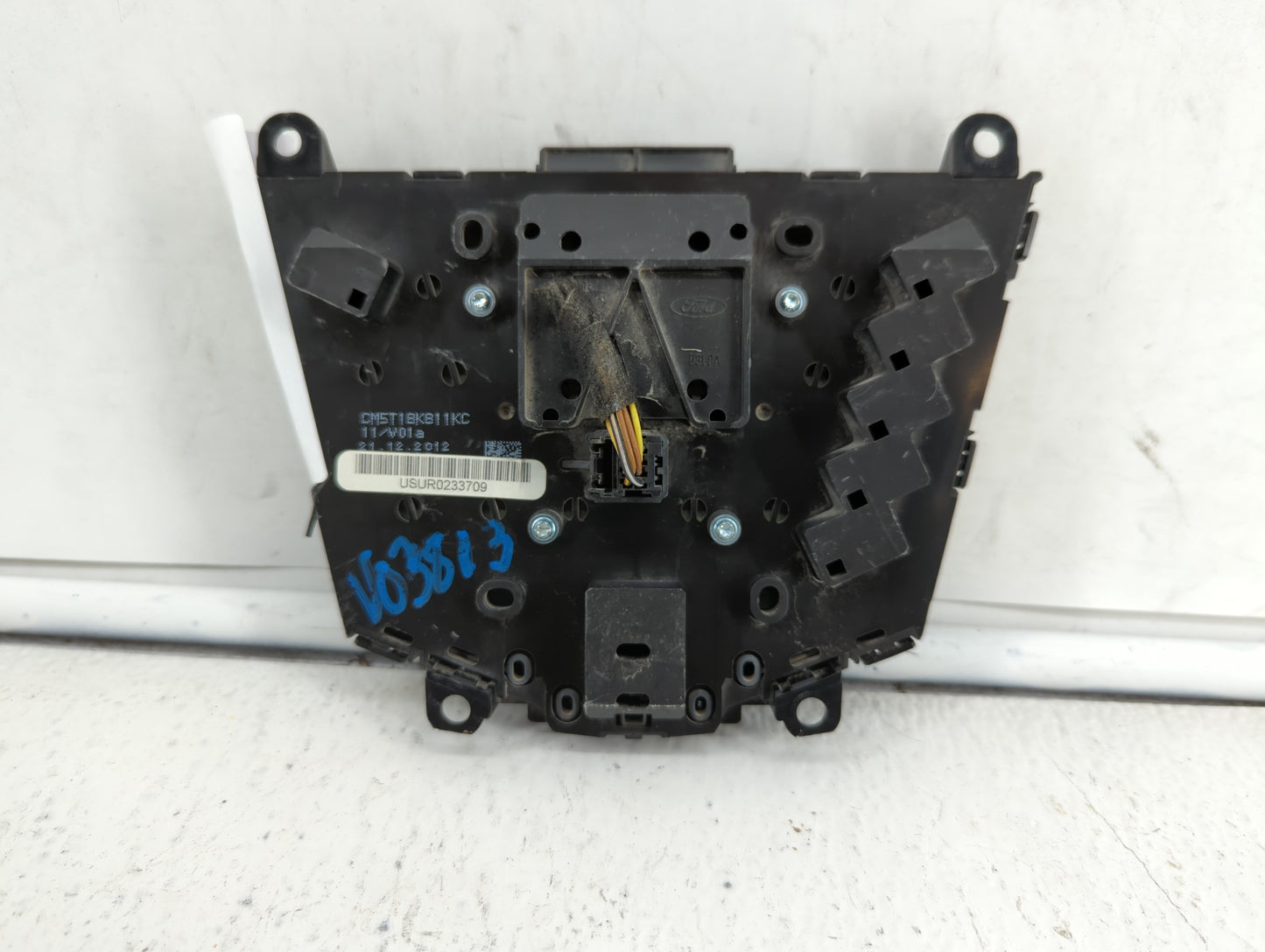 2012-2013 Ford Focus Radio Control Panel - Oemusedautoparts1.com
