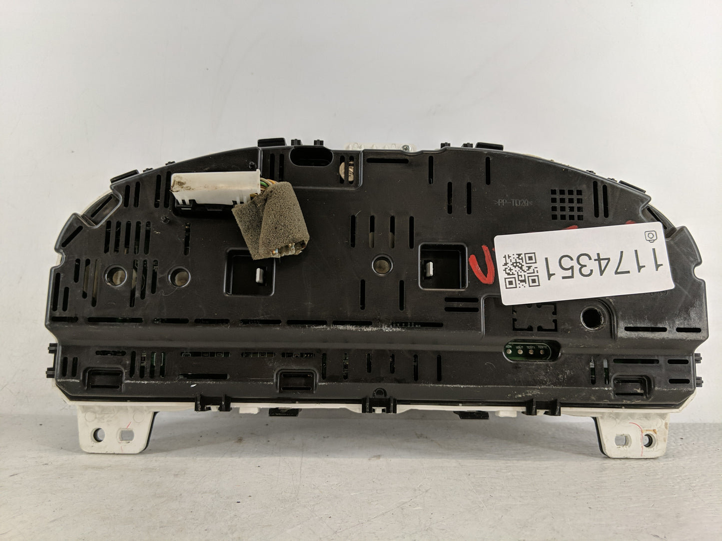 2011-2012 Ford Fusion Instrument Cluster Speedometer Gauges P/N:BE5T-10849-CD Fits Fits 2011 2012 OEM Used Auto Parts - Oemu