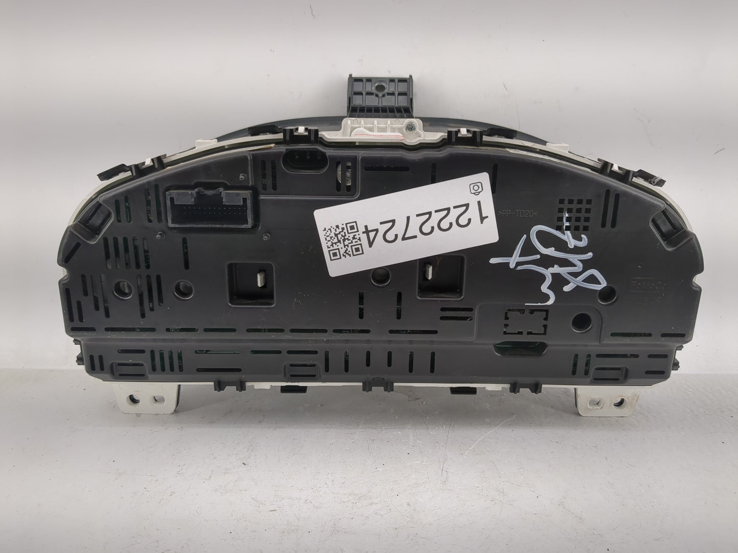 2011-2012 Ford Fusion Instrument Cluster Speedometer Gauges P/N:MX257460-5622 BE5T-10849-CD Fits Fits 2011 2012 OEM Used Aut