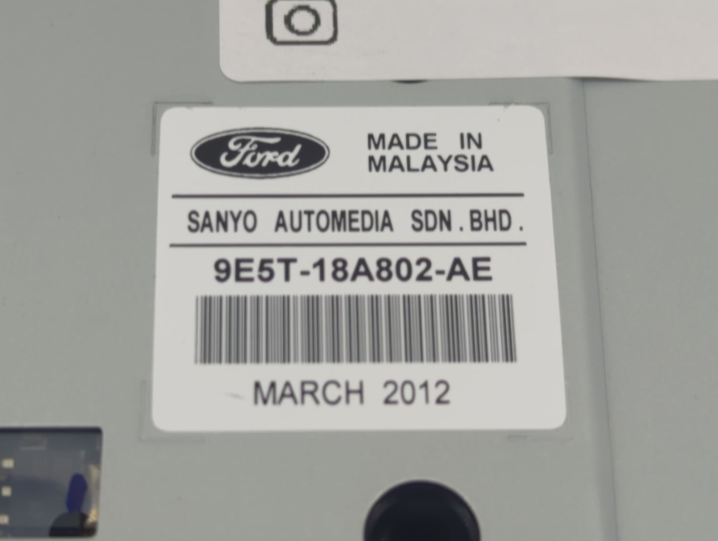 2010-2012 Ford Fusion Radio Control Panel - Oemusedautoparts1.com