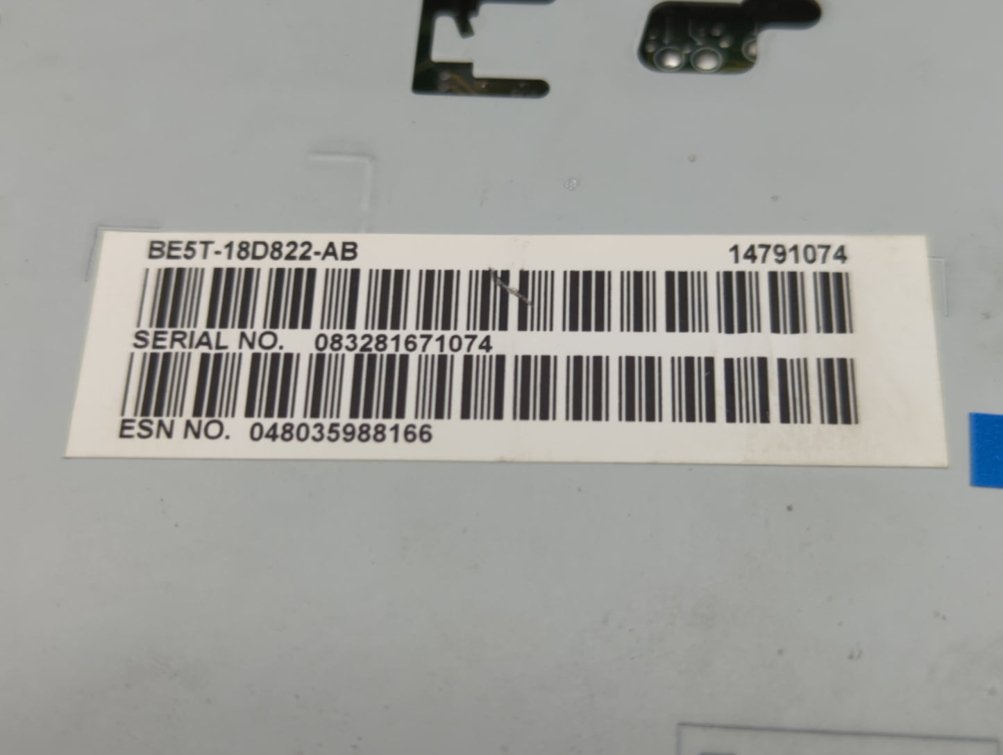 2011-2012 Ford Fusion Radio AM FM Cd Player Receiver Replacement P/N:BE5T-18D822-AB Fits Fits 2011 2012 OEM Used Auto Parts