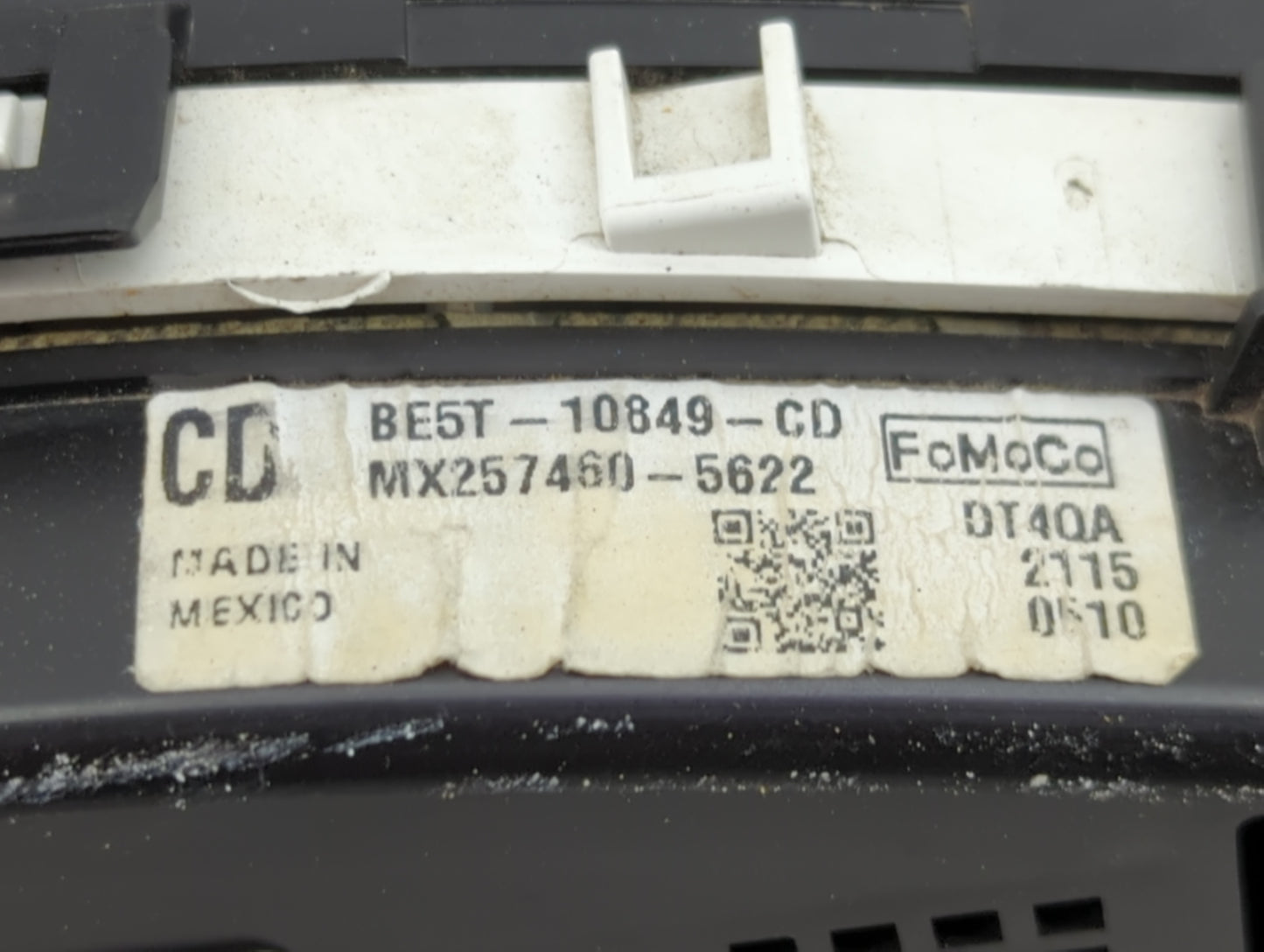 2011-2012 Ford Fusion Instrument Cluster Speedometer Gauges P/N:BE5T-10849-CD Miles: Fits Fits 2011 2012 OEM Used Auto Parts