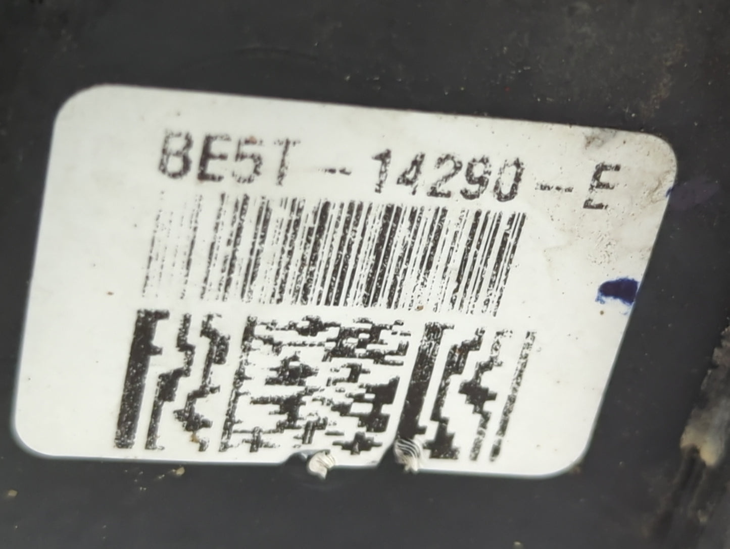 2010-2012 Ford Fusion Fusebox Fuse Box Panel Relay Module P/N:BE5T-14290-E Fits Fits 2010 2011 2012 OEM Used Auto Parts - Oe