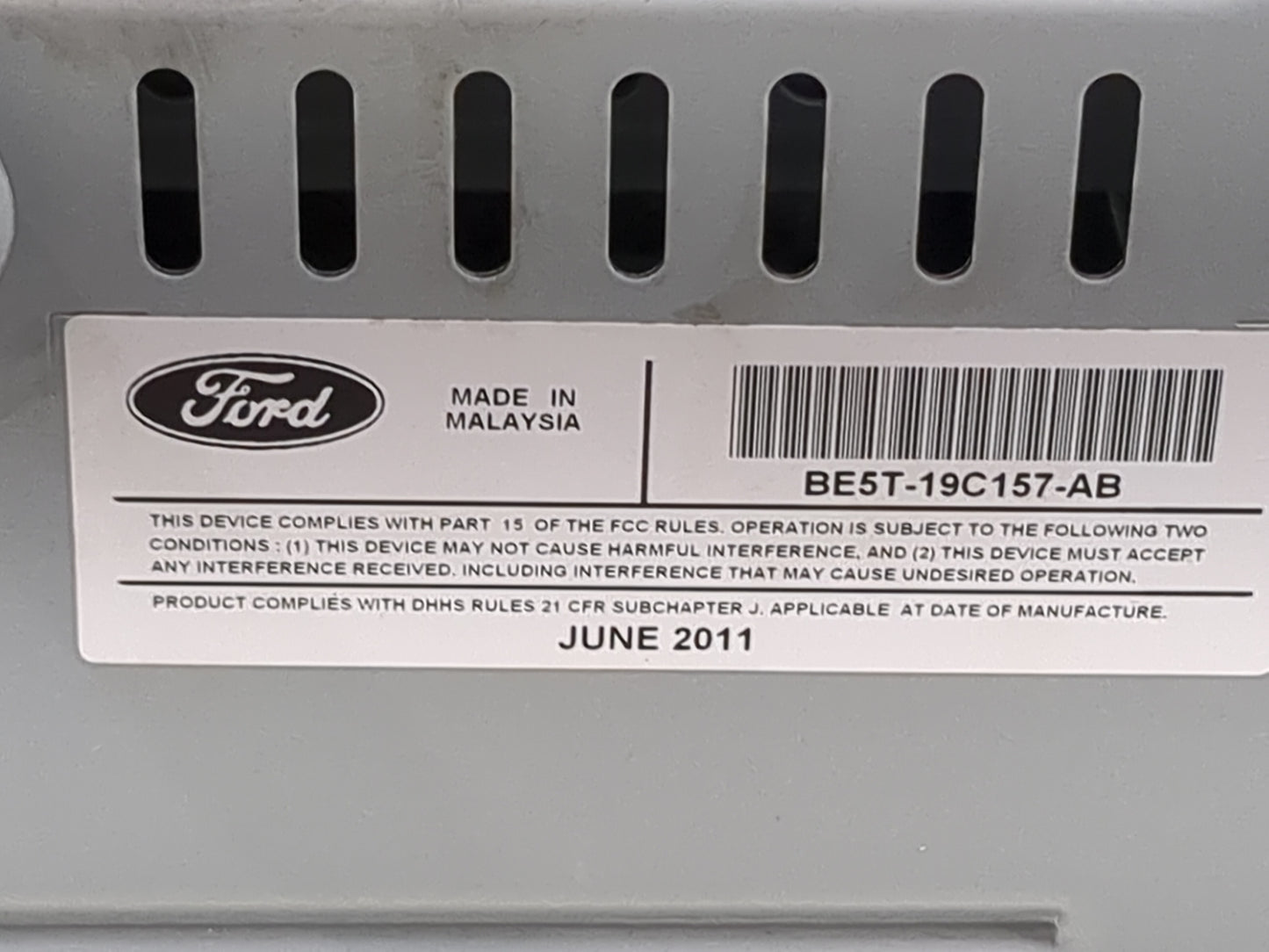 2010-2012 Ford Fusion Radio AM FM Cd Player Receiver Replacement P/N:BE5T-19C157-AB Fits Fits 2010 2011 2012 OEM Used Auto P