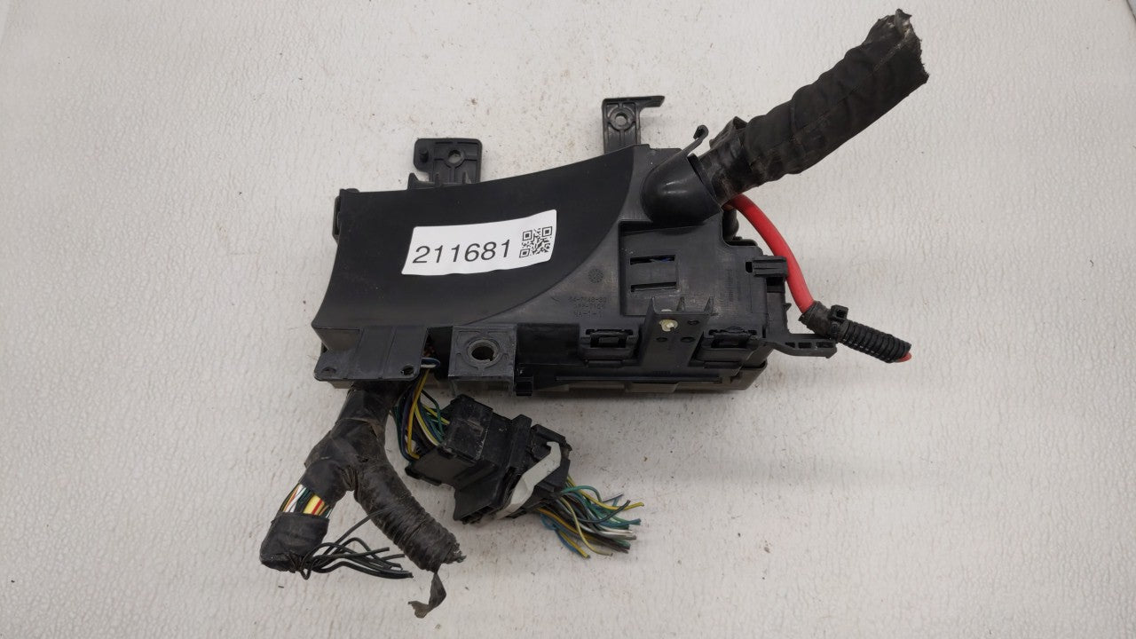 2010-2012 Ford Fusion Fusebox Fuse Box Panel Relay Module P/N:6E5T-14A003-AB BE5T-14290-E Fits Fits 2010 2011 2012 OEM Used