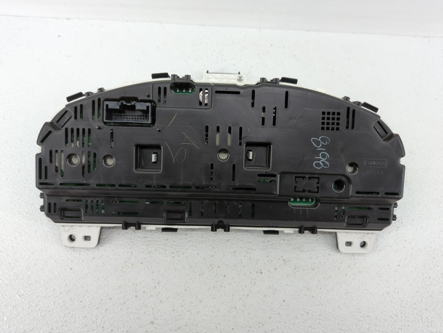 2011-2012 Ford Fusion Instrument Cluster Speedometer Gauges P/N:BE5T-10849-CD Fits Fits 2011 2012 OEM Used Auto Parts - Oemu