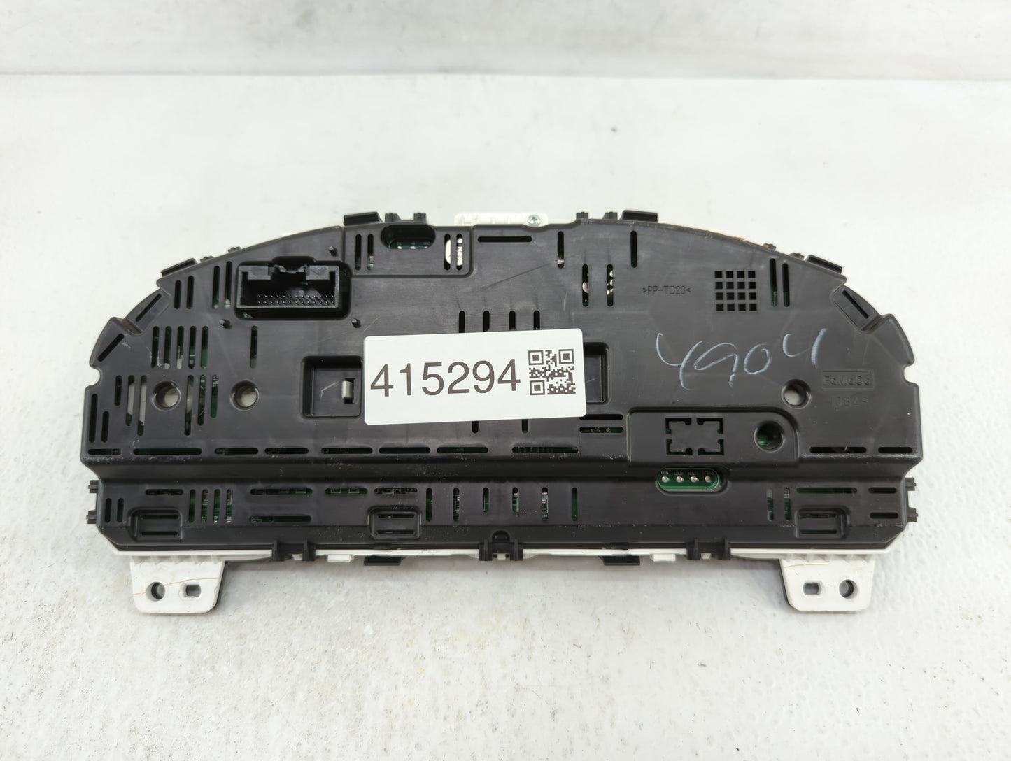 2011-2012 Ford Fusion Instrument Cluster Speedometer Gauges P/N:BE5T-10849-CD Fits Fits 2011 2012 OEM Used Auto Parts - Oemu