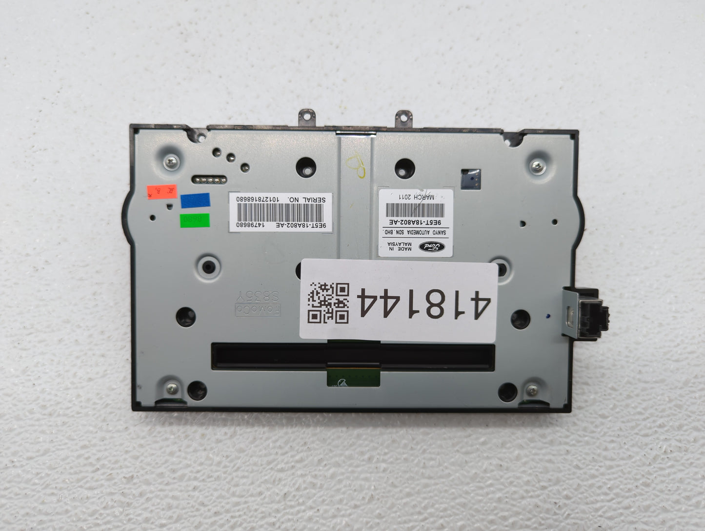2010-2012 Ford Fusion Radio Control Panel - Oemusedautoparts1.com