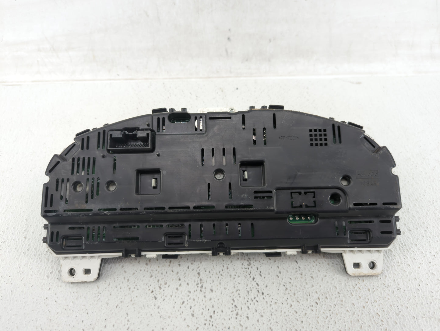 2011-2012 Ford Fusion Instrument Cluster Speedometer Gauges P/N:BE5T-10849-CD Fits Fits 2011 2012 OEM Used Auto Parts - Oemu