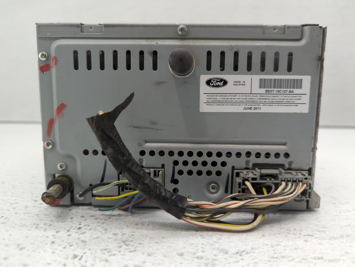 2011-2012 Ford Fusion Radio AM FM Cd Player Receiver Replacement P/N:BE5T-19C107-BA BE5T-19C157-AB Fits Fits 2011 2012 OEM U