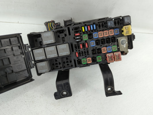 2010-2012 Ford Fusion Fusebox Fuse Box Panel Relay Module P/N:BE5T-14290-H Fits Fits 2010 2011 2012 OEM Used Auto Parts