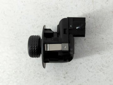 2006-2012 Ford Fusion Master Power Window Switch Replacement Driver Side Left P/N:120619B 9L3T-17B676-AA3JA6 Fits OEM Used Auto Parts