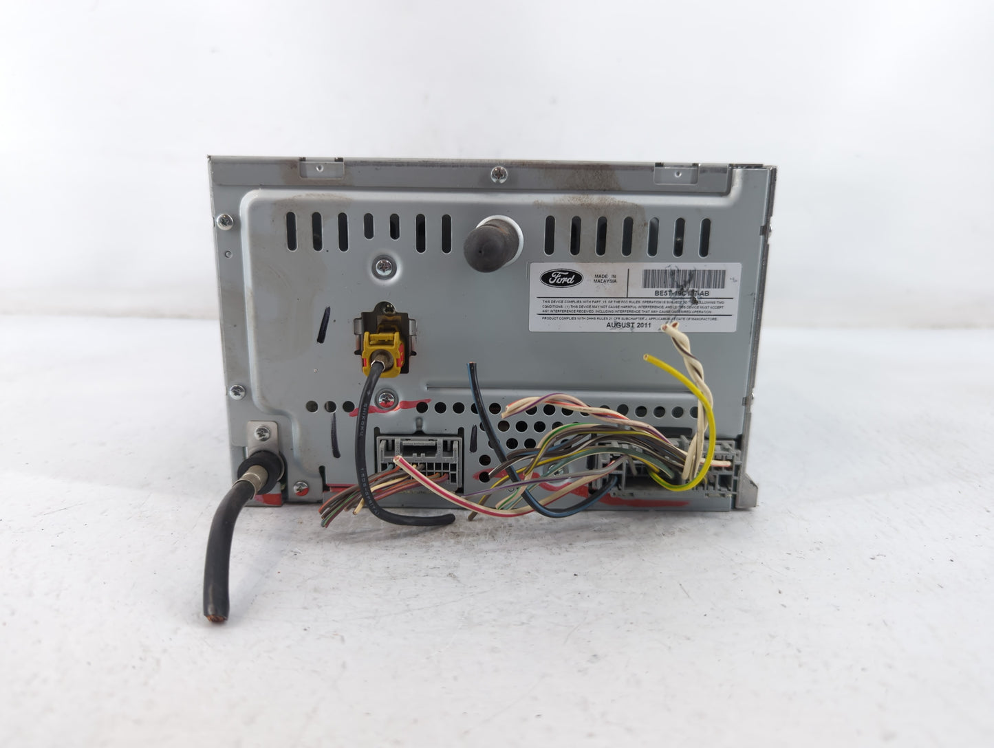 2011-2012 Ford Fusion Radio AM FM Cd Player Receiver Replacement P/N:BE5T-19C107-AB Fits Fits 2011 2012 OEM Used Auto Parts