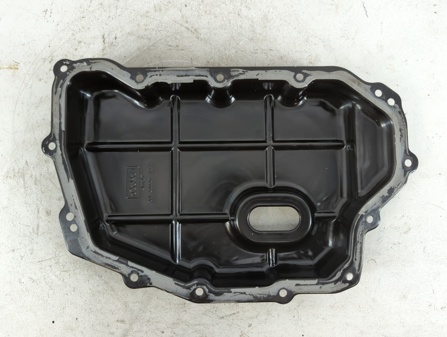 2010-2012 Ford Fusion Engine Oil Pan P/N:TC11A 9L8P-78004-BC Fits Fits 2009 2010 2011 2012 OEM Used Auto Parts - Oemusedauto