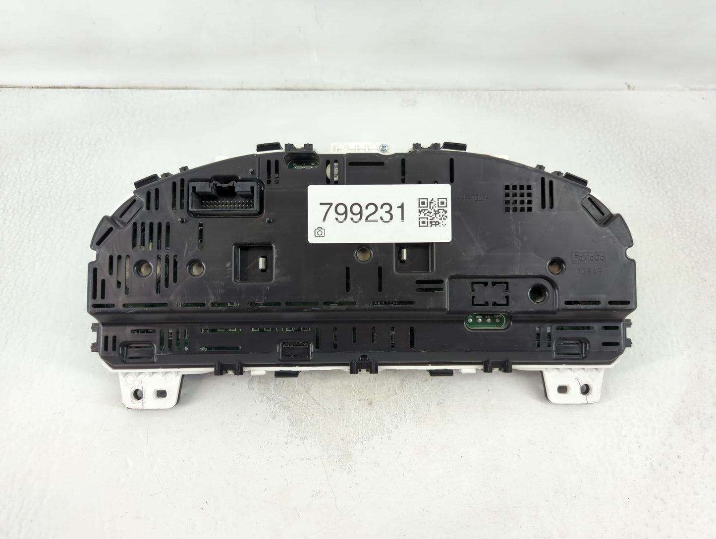 2011-2012 Ford Fusion Instrument Cluster Speedometer Gauges P/N:BE5T-10849-GD Fits Fits 2011 2012 OEM Used Auto Parts - Oemu