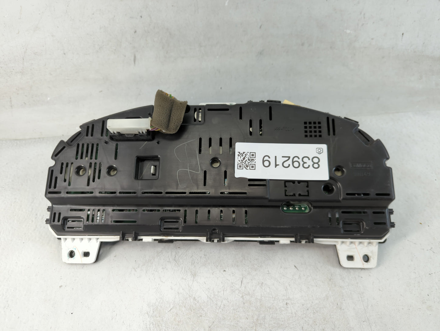 2011-2012 Ford Fusion Instrument Cluster Speedometer Gauges P/N:BE5T-10849-CD Fits Fits 2011 2012 OEM Used Auto Parts - Oemu