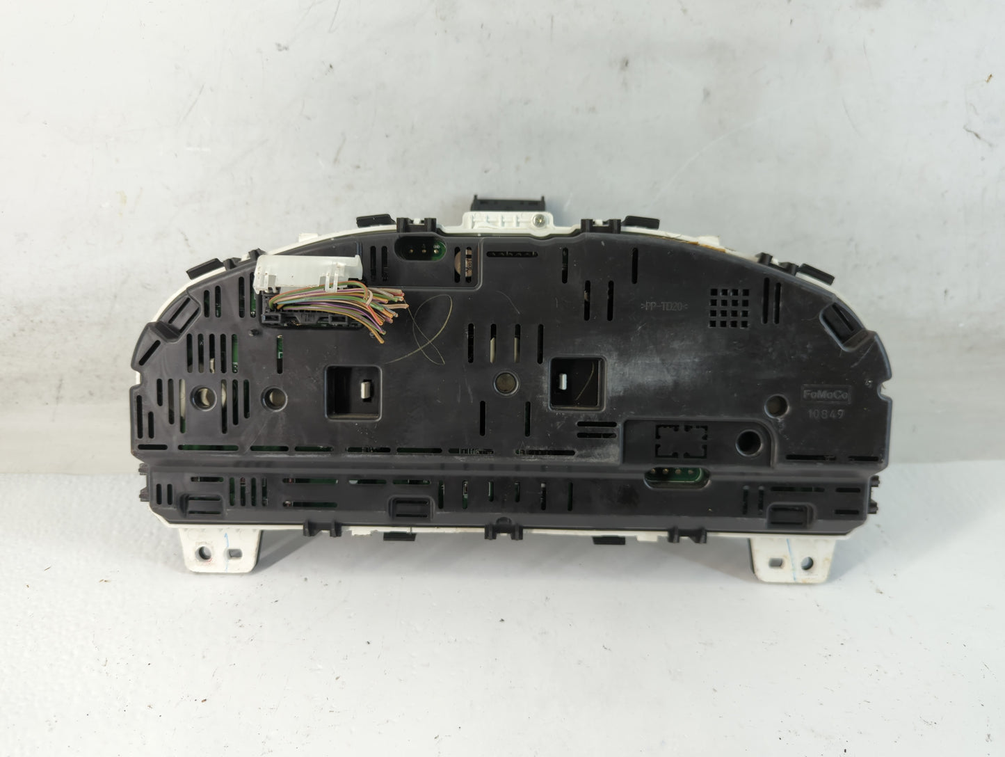 2011-2012 Ford Fusion Instrument Cluster Speedometer Gauges P/N:BE5T-10849-JD Fits Fits 2011 2012 OEM Used Auto Parts - Oemu