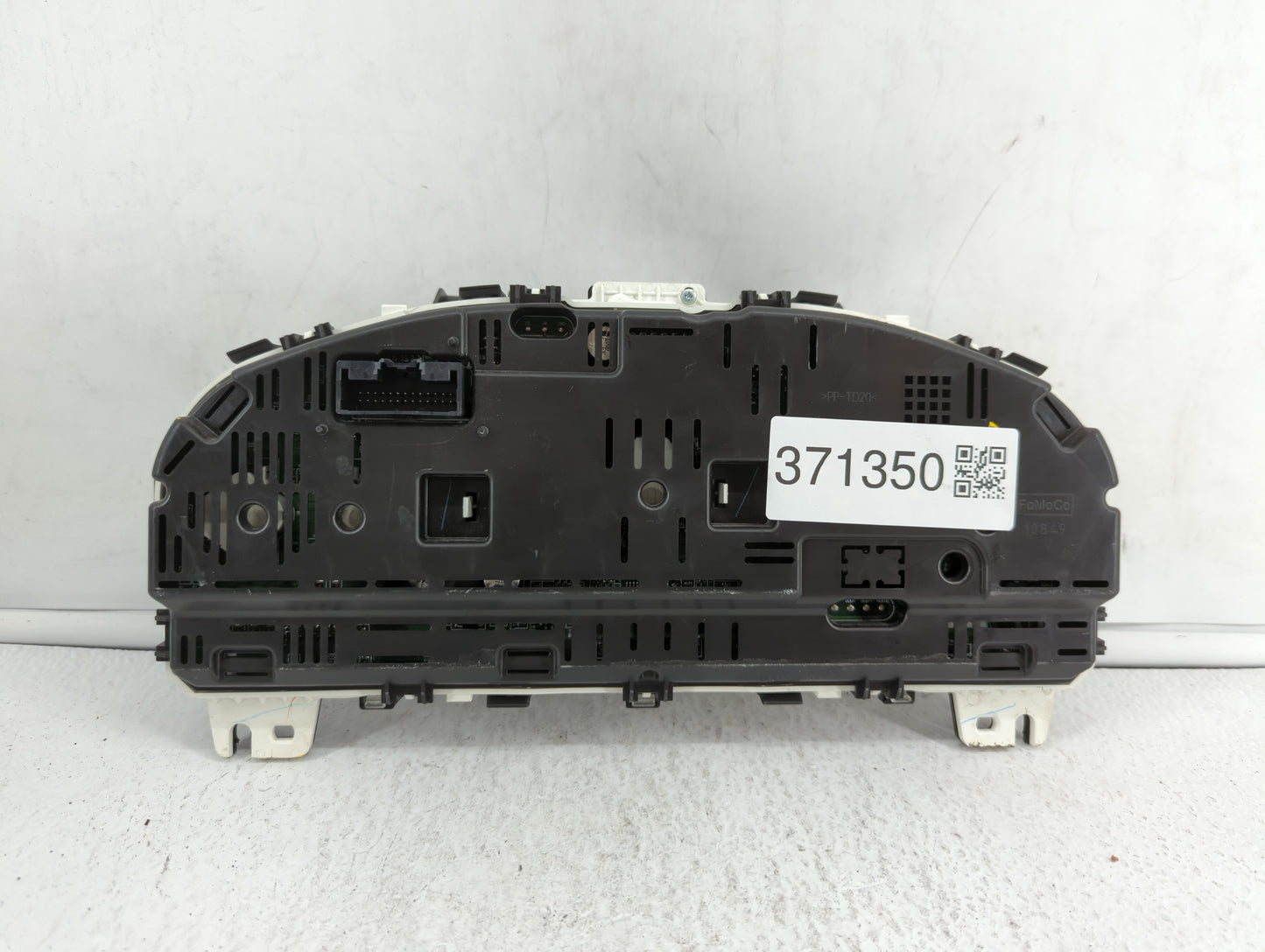 2011-2012 Ford Taurus Instrument Cluster Speedometer Gauges P/N:BG1T-10849-EF Fits Fits 2011 2012 OEM Used Auto Parts - Oemu