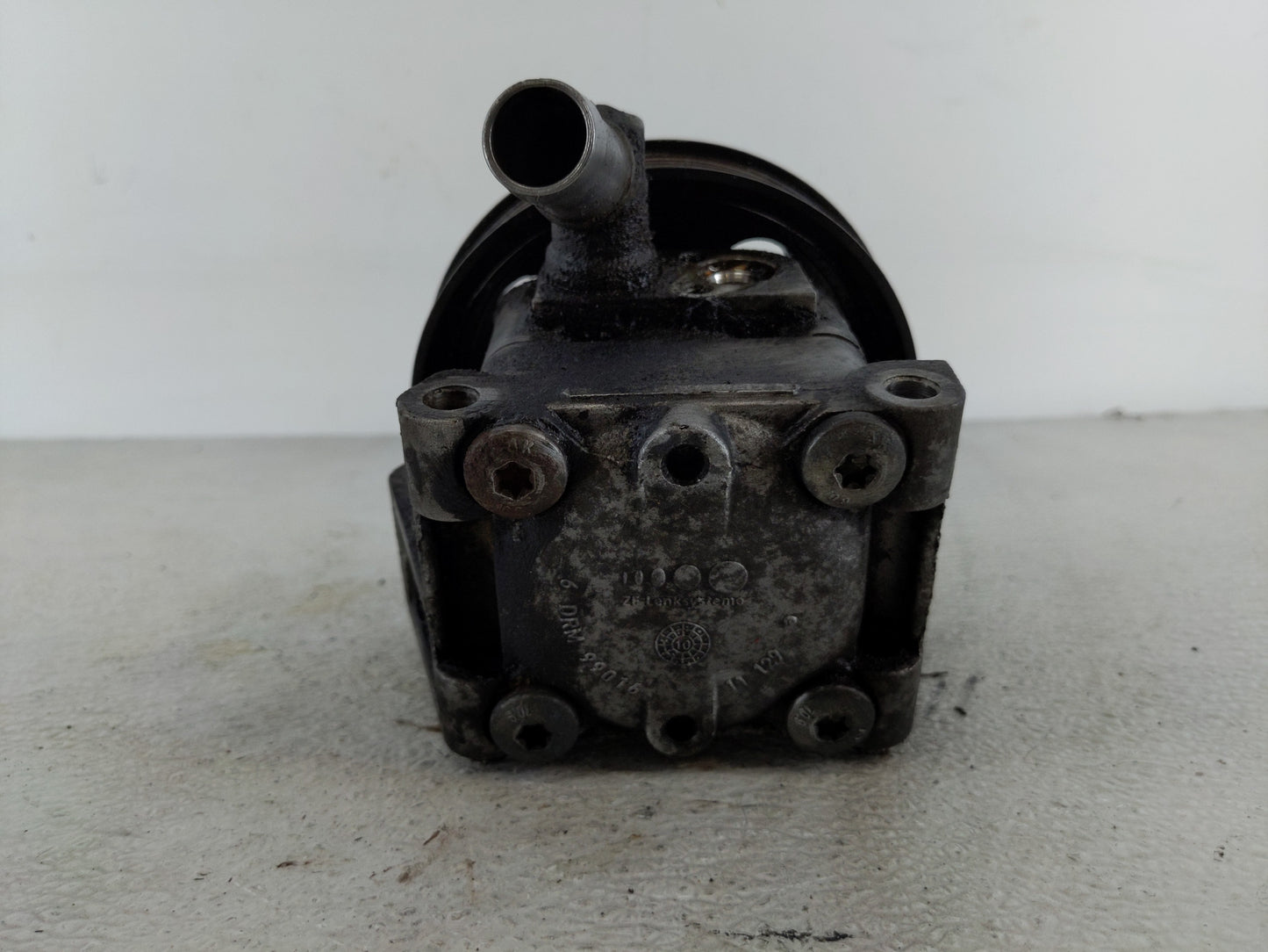 2011-2013 Ford Transit Connect Power Steering Column Pump Oem - Oemusedautoparts1.com
