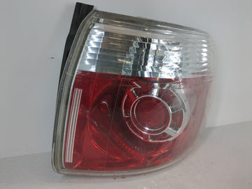 2007-2012 Gmc Acadia Tail Light Assembly Passenger Right OEM P/N:20912756 Fits Fits 2007 2008 2009 2010 2011 2012 OEM Used Auto Parts