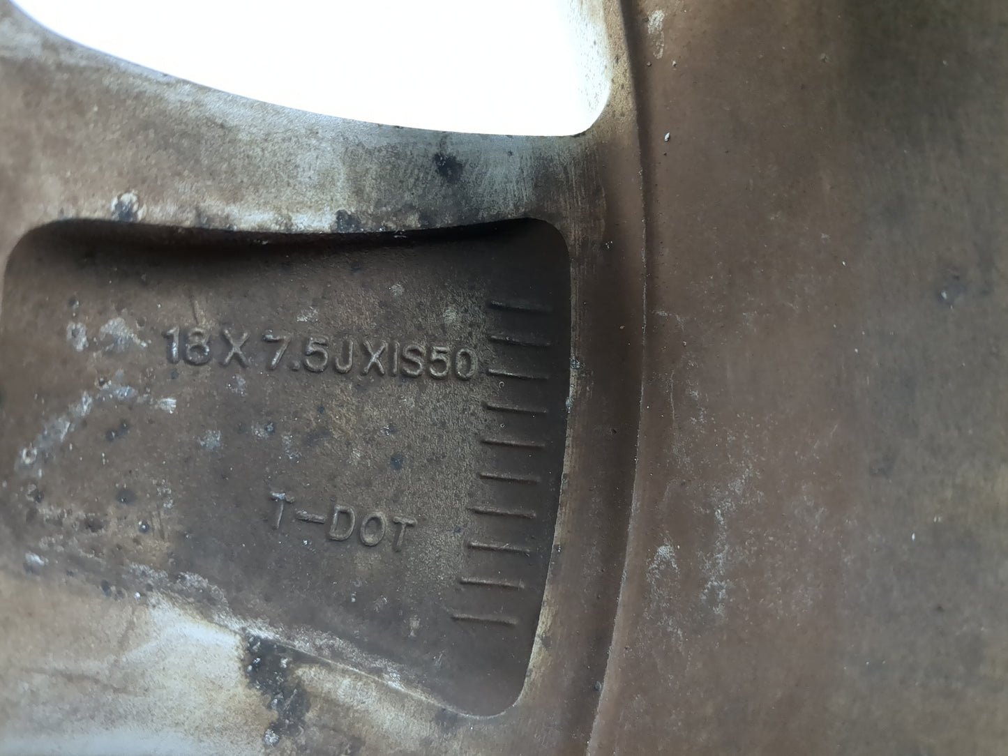 2009-2012 Gmc Acadia Oem Wheel Rim 1236183 - Oemusedautoparts1.com