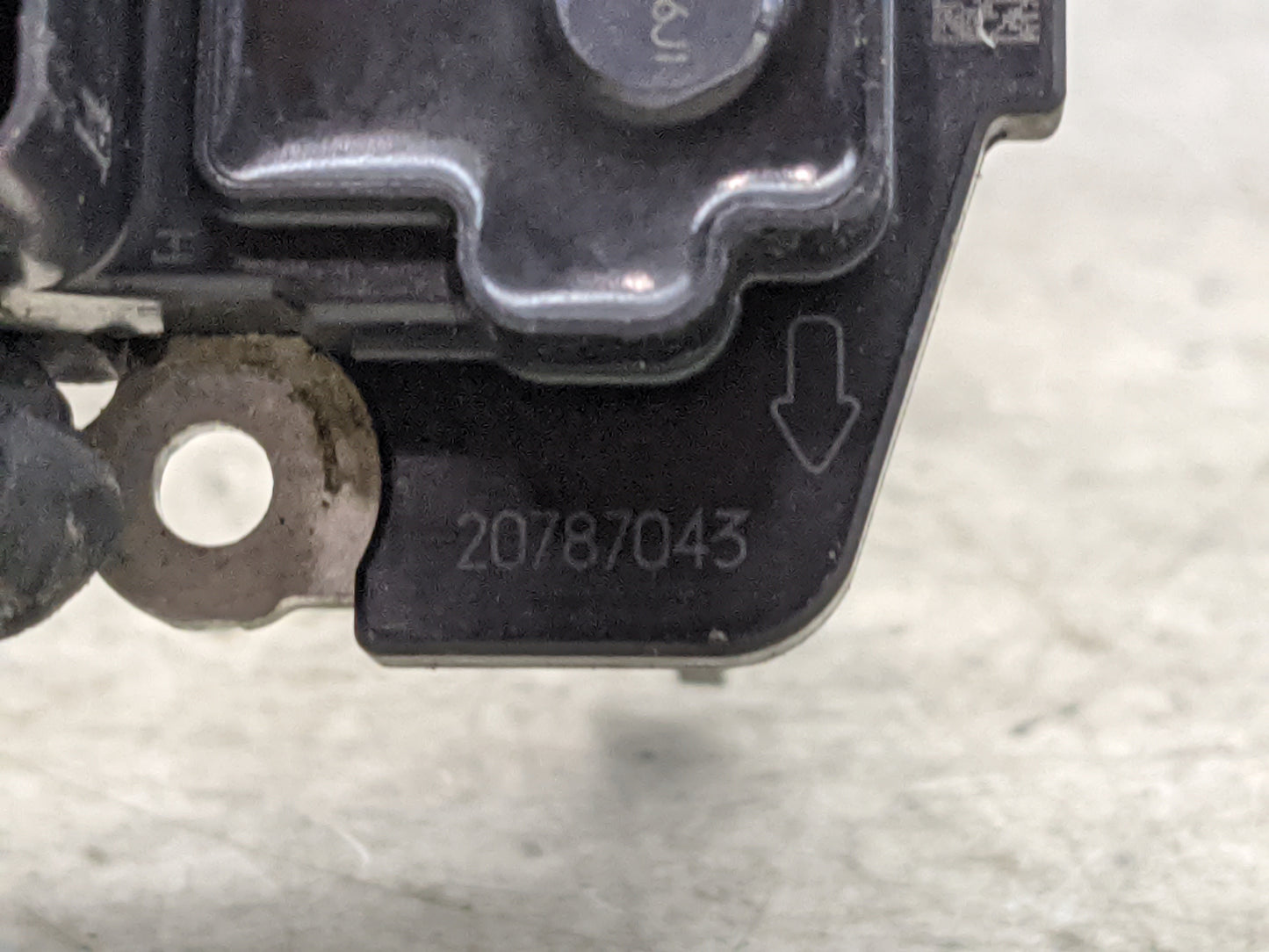 2012-2022 Gmc Acadia Mass Air Flow Meter Maf 1489691 - Oemusedautoparts1.com