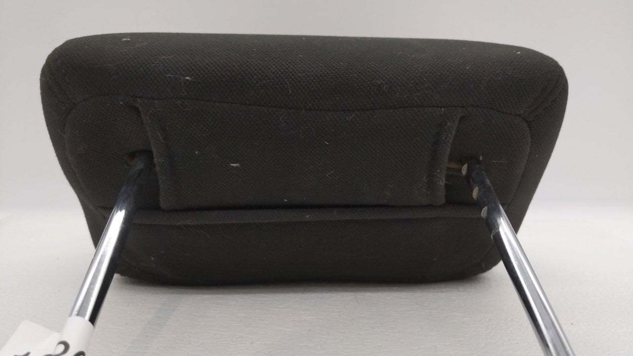 2012 Gmc Sierra 2500 Headrest Head Rest Rear Seat Black - Oemusedautoparts1.com