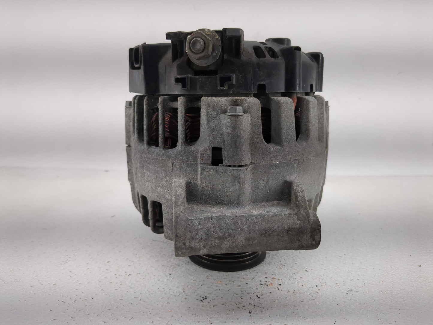 2010-2017 Gmc Terrain Alternator Replacement Generator Charging Assembly Engine OEM P/N:2605323 A 13500315 Fits OEM Used Aut