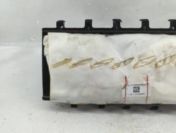 2011-2012 Gmc Terrain Air Bag Passenger Right Dashboard OEM P/N:22761210 Fits Fits 2011 2012 OEM Used Auto Parts